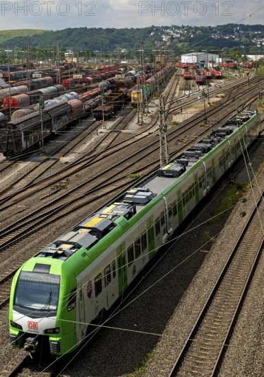 Train formation yard in the Vorhalle district with regional railway, marshalling yard, goods
