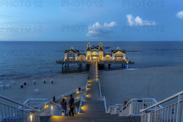 The pier of Sellin, evening mood, sunset, 394 metres long, with restaurant, jetty, island of Rügen,