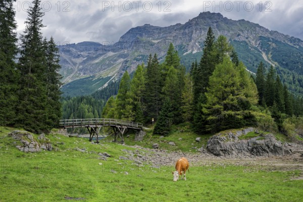 Obernberger See, mountain lake, landscape of the Stubai Alps, weather mood, cloud mood, Obernberg