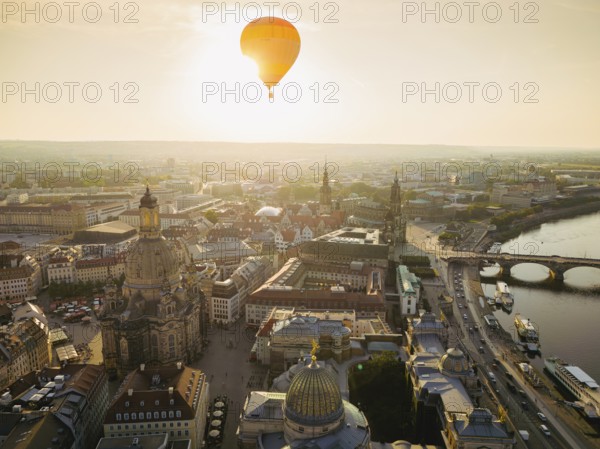Historic Old Town with sights, Church of Our Lady, Brühl's Terrace, Terrassenufer, Elbe, steamboats