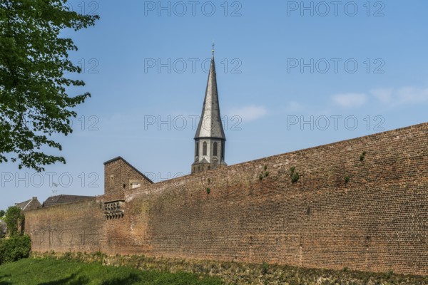 Town wall and parish church of St Martinus in the town of Zons, Dormagen, Lower Rhine, North