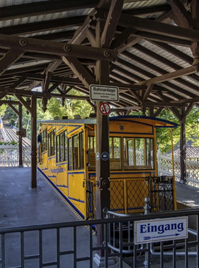 Wire rope rack railway at the Neroberg Landscape Park, Wiesbaden, Hesse, Germany, Europe