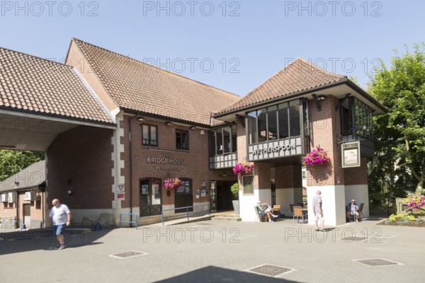 The Bridge House, Wetherspoon pub, Chippenham town centre, Wiltshire, England, UK