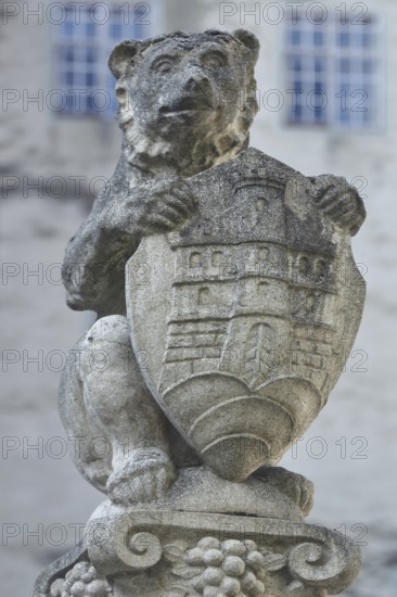 Bear figure with town coat of arms, sculpture, stone, bear fountain, detail, Meersburg, Obersee,