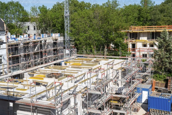Building site, new construction of apartment blocks, shell construction, Essen, North