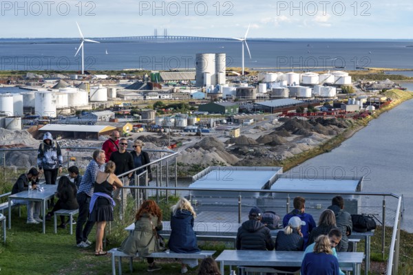 CopenHill, waste incineration plant and artificial ski slope, viewing platform, garden and