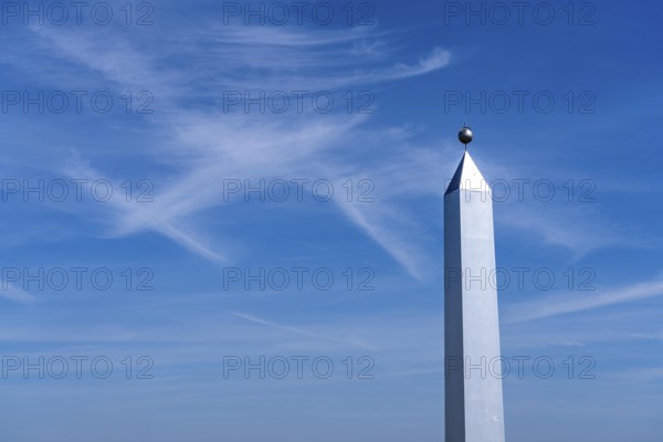 The Hoheward spoil tip, main part of the Hoheward Landscape Park, obelisk of the sundial, Herten,