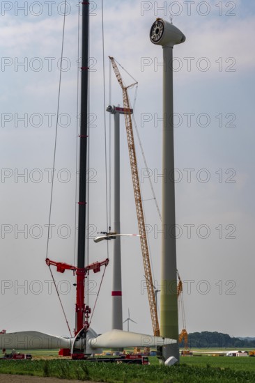 Dismantling of a wind power plant in a wind farm near Issum, 9 older wind turbines from the