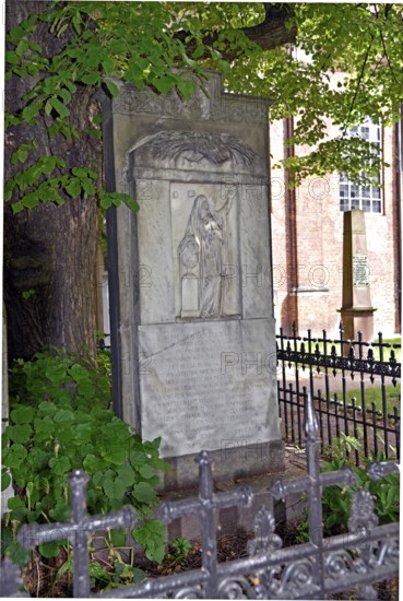 Europe, Germany, Hanseatic city of Hamburg, Altona district, cemetery at the Christianskirche, tomb