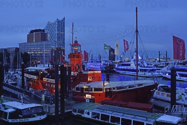 Germany, Hamburg, HafenCity, Kehrwiederspitze, Elbphilharmonie, Europe