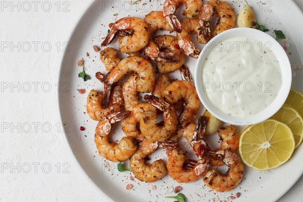 Fried shrimp, headless, with spices, grilled, homemade, no people
