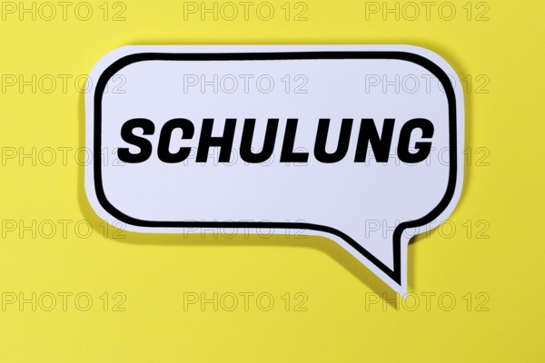 Training seminar course workshop learning education internet in speech bubble communication