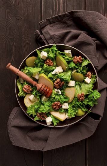 Keto Salad, pear with blue cheese and walnut, selective focus, no people, close-up