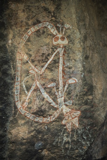 Anbangbang Gallery, depiction of the Lightning Man (Namarrkon) and other mystical beings, Kakadu