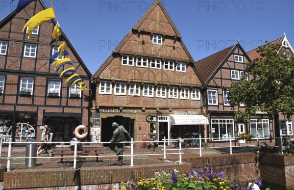 Europe, Germany, Hamburg Metropolitan Region, Lower Saxony, Stade District, Buxtehude, Old Town,