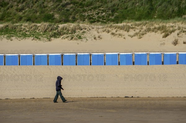 Beach cabins on the North Sea beach near Zoutelande, Zeeland, at low tide, dunes, Netherlands