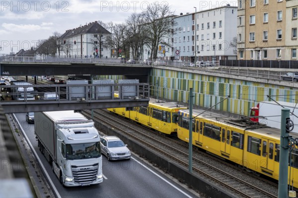 The Hausackerbrücke, inner-city road bridge over the A40 motorway and the U18 light rail line,
