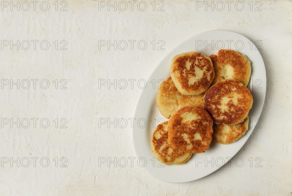 Chvishtari, corn flour tortillas with cheese, pastries, Georgian cuisine, Mchadi, homemade, top