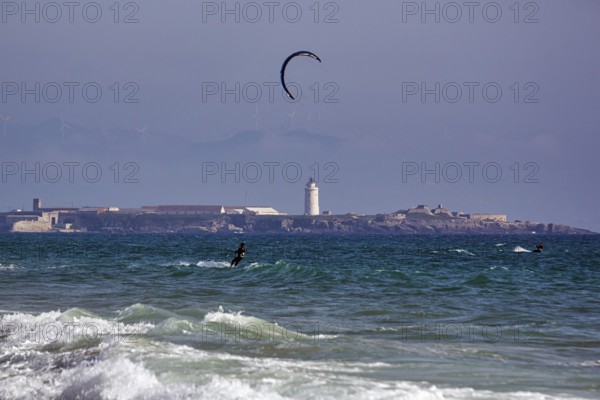 Coastline, kitesurfer, hotspot for surfers, Tarifa Beach, Tarifa, Cadiz, Costa de la Luz,