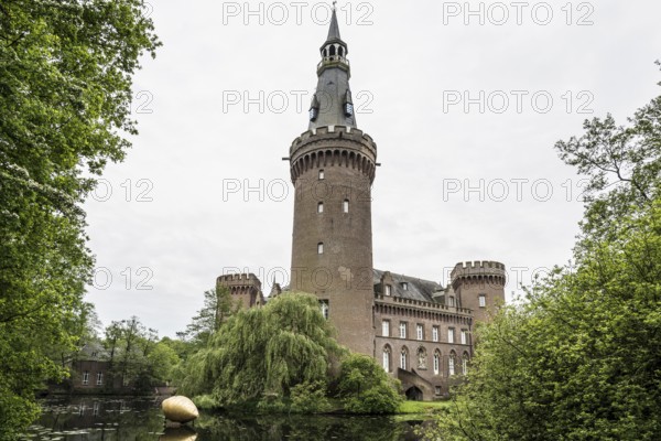 Schloss Moyland, moated castle, museum of modern art, Bedburg-Hau, Lower Rhine, North