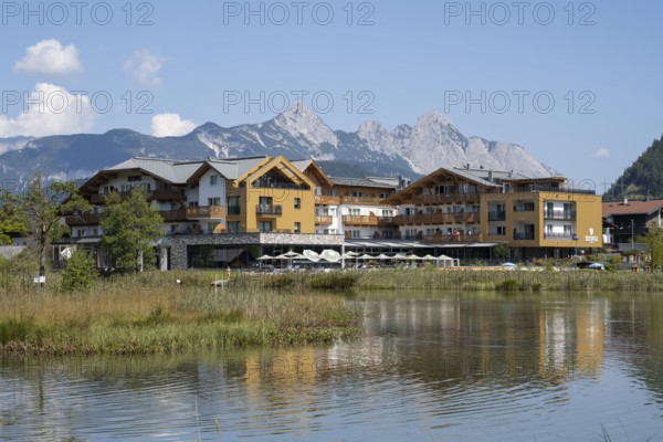Flat houses at the Wildsee, Karwendel Mountains, Alps, Gschwandt, Seefeld, Tyrol, Austria, Europe