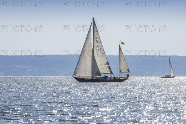 Sailing yacht underway on Lake Constance. Immenstaad, Baden-Württemberg, Germany, Europe