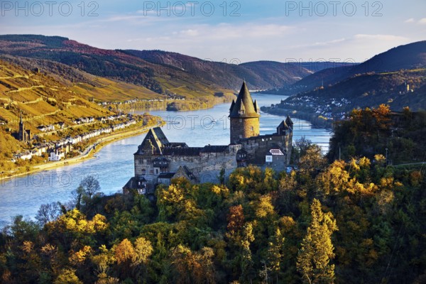 Stahleck Castle, hilltop castle overlooking the Rhine, Bacharach, UNESCO World Heritage Upper