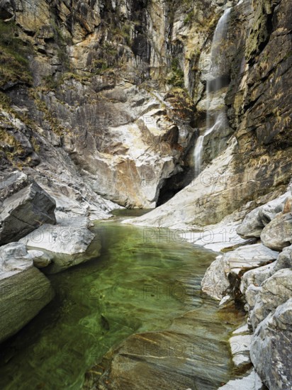 Cascata del Salto waterfall, Maggia, Maggia Valley, Canton Ticino, Switzerland, Europe