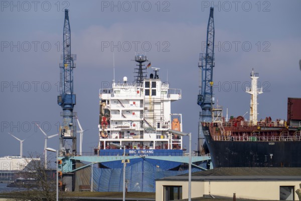 Shipyard Dock 5, freighter BBC Xingang dry dock, freighter Adam Schulte, shipyard in the overseas