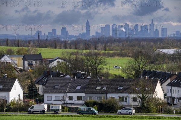 View from the village of Weilbach, a district of Flörsheim am Main in the Main-Taunus district of
