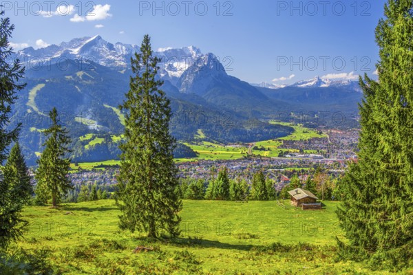 Eckenhütte on the Wank 1780m with views of the valley, town and Zugspitze group 2962m,