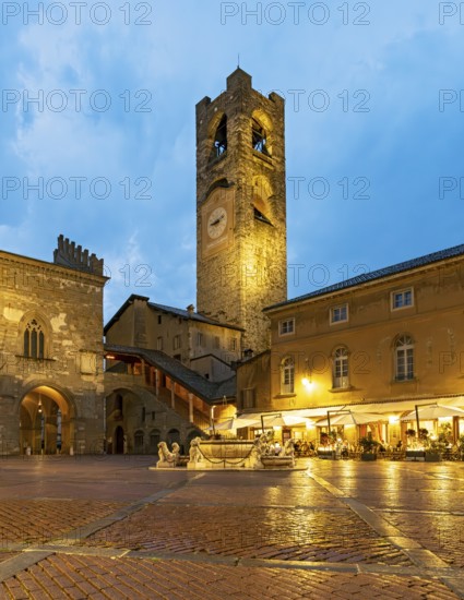 Campanone Tower, Piazza Vecchia, Citta alta, Bergamo, Italy, Europe