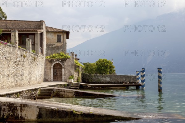 Limone sul Garda, Lake promenade, Lake Garda, Province of Brescia, Lombardy, Italy, Europe