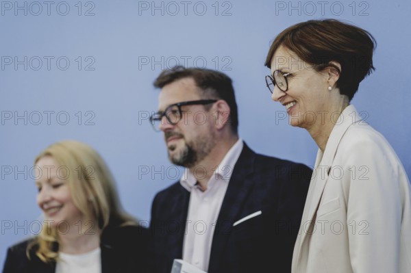 (L-R) Christine Streichert-Clivot, Minister of Education and Culture of the Saarland, Kai Maaz,