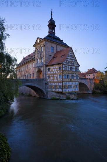 Upper Bridge, Old Town Hall, Regnitz, historic old town, blue hour, evening mood, Bamberg, Upper