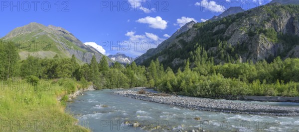Romanche River Villar-d'Arêne, Département Hautes-Alpes, France, Europe