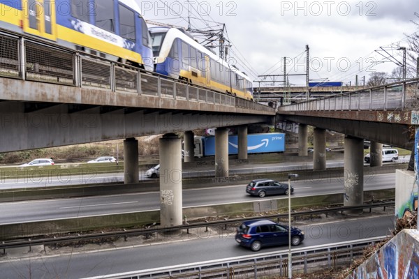 Railway bridges at the Duisburg-Kaiserberg motorway junction, complete reconstruction and new
