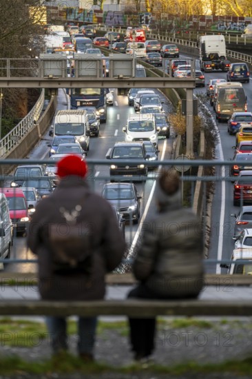 Traffic jam on the A40 motorway, city passage, Essen-Huttrop junction, traffic jam in both