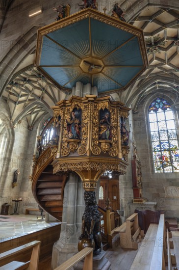 Pulpit, 17th century, of the Heilig-Kreuz-Münster, 15th century, Rottweil, Baden-Württemberg,