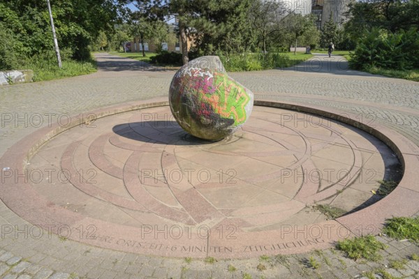 Sundial at the Zeiss-Großplanetarium, Prenzlauer Allee, Prenzlauer Berg, Pankow, Berlin, Germany,