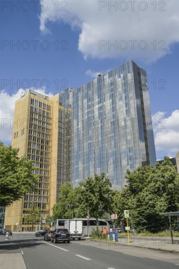 Springer-Verlag, Axel-Springer-Straße, Zimmerstraße, Kreuzberg, Friedrichshain-Kreuzberg, Berlin,