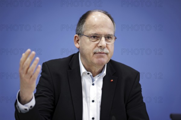 Stefan Koerzell, member of the Executive Committee of the German Trade Union Confederation (DGB),