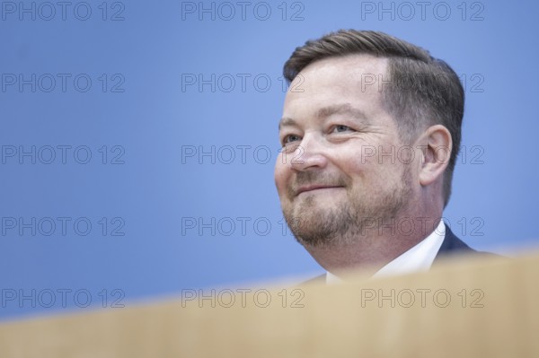 Uli Grötsch, Federal Police Commissioner to the German Bundestag, recorded during the presentation