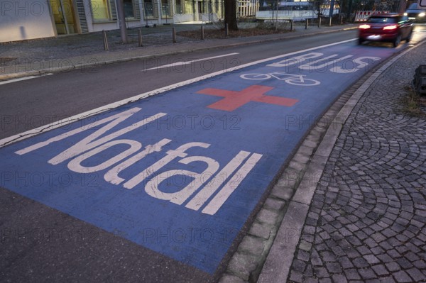 Emergency lane for ambulances, buses and taxis, Erlangen, Middle Franconia, Bavaria, Germany,