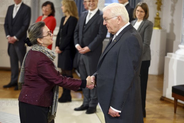 Juana Martinez Gonzales Cuba is received by Frank-Walter Steinmeier (President of the Federal