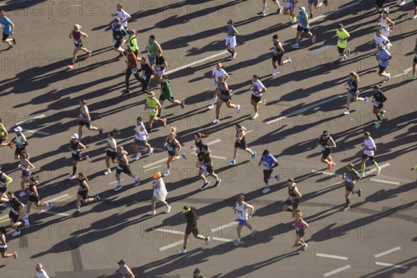 Marathon runners at the 50th BMW Berlin Marathon 2024 on 29/09/2024