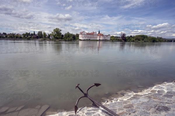 View of Neuhaus Castle seen from Schärding, in front the river Inn, Lower Austria, Austria, Europe