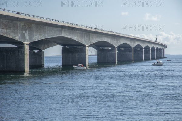 Storebæltsbro Nyborg, Sund Bridge Fyn-Sjælland, Fyn-Sealand, railway and motorway bridge, Great