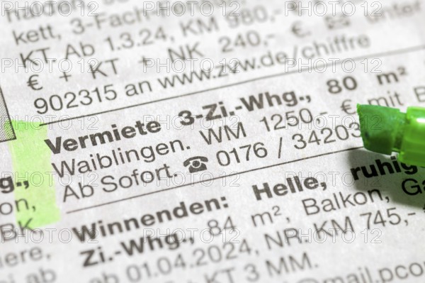Symbol image for housing shortage, flat rental, flat advert, room, highlighter, Germany, Europe