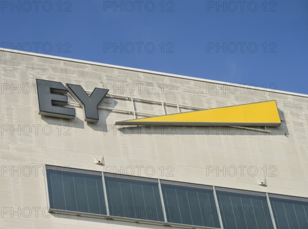 EY, Ernst & Young Wirtschaftsprüfungsgesellschaft, Mergenthalerallee, Eschborn, Main-Taunus-Kreis,